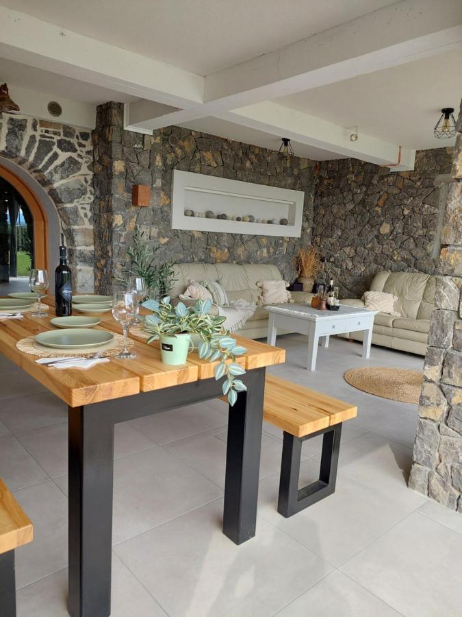 Vineyard Cottage Lan Na Hribu Semic Zewnętrze zdjęcie