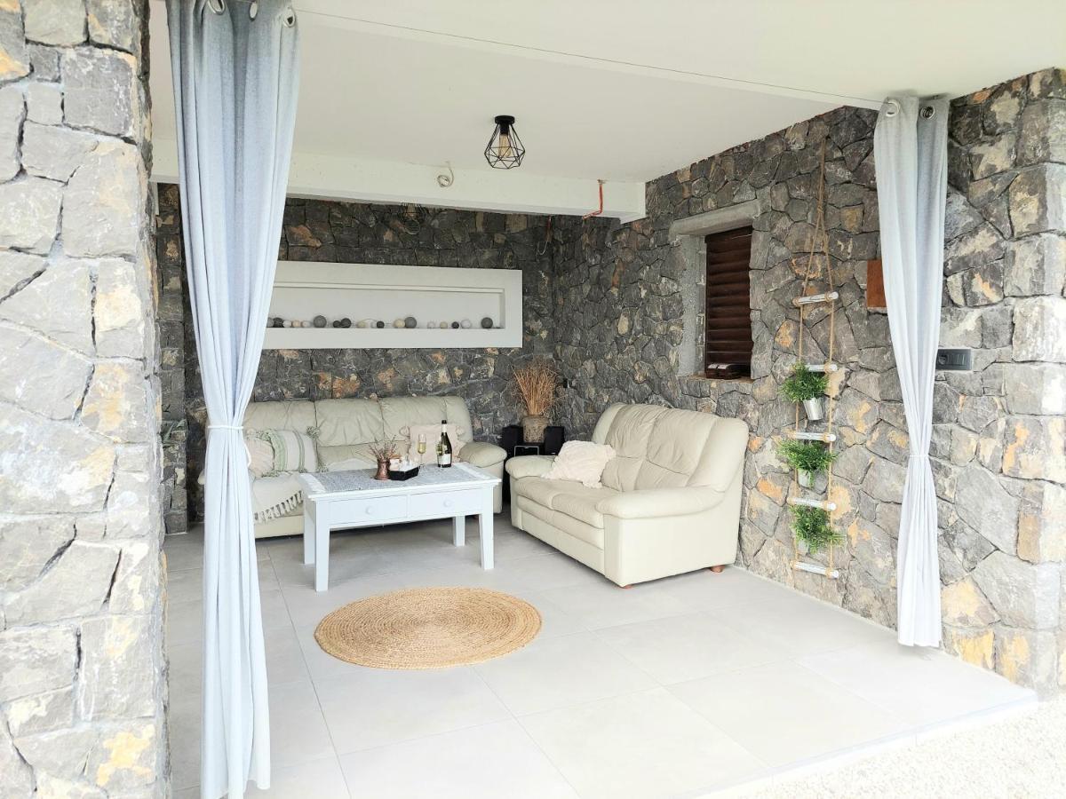 Vineyard Cottage Lan Na Hribu Semic Zewnętrze zdjęcie