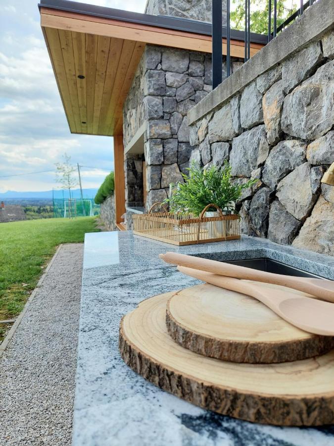 Vineyard Cottage Lan Na Hribu Semic Zewnętrze zdjęcie